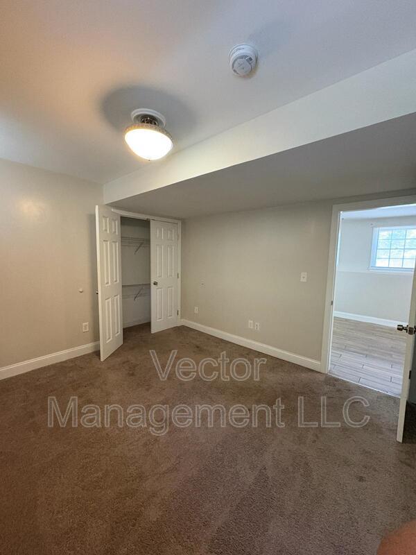 Foto del edificio - 2842 Dixwell Ave