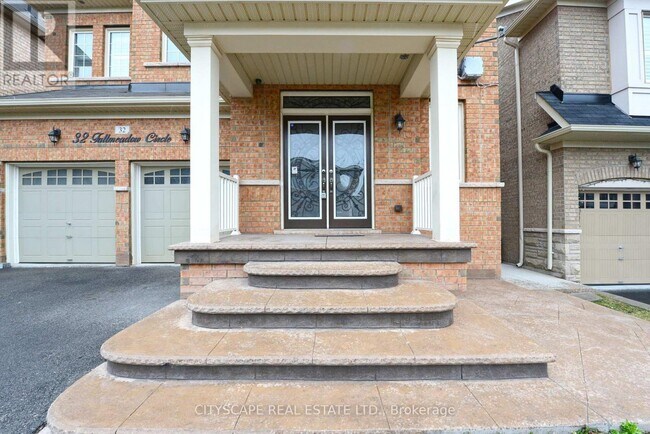 Photo du bâtiment - 32 Fallmeadow Cir