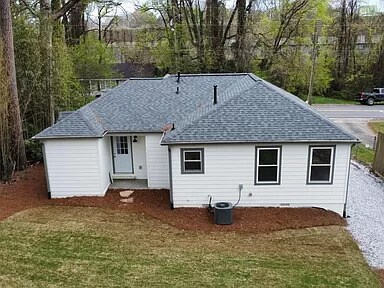 Building Photo - 1433 Blanche Drive, Marietta GA 30067