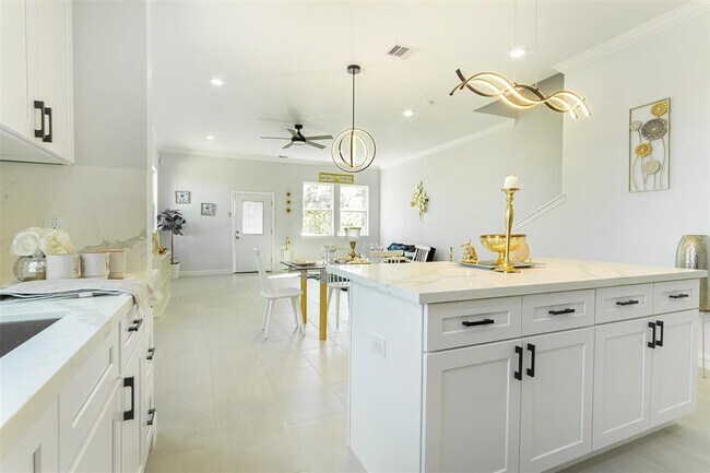 Foto del edificio - 5020 Sayers St