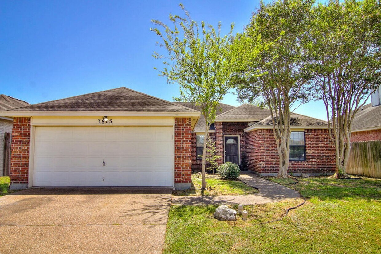 Foto principal - 3805 Julia Cir