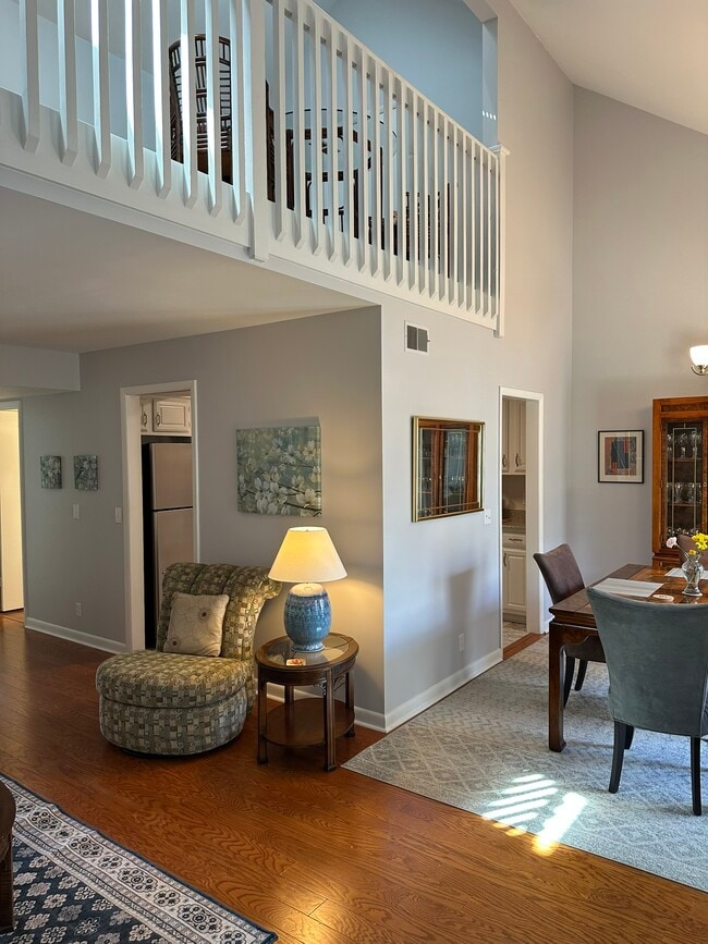 Building Photo - 616 Barlin Dr