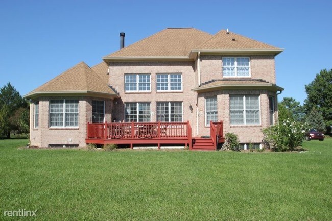 Building Photo - 4 br, 3.5 bath House - 10858 Brooks School Rd