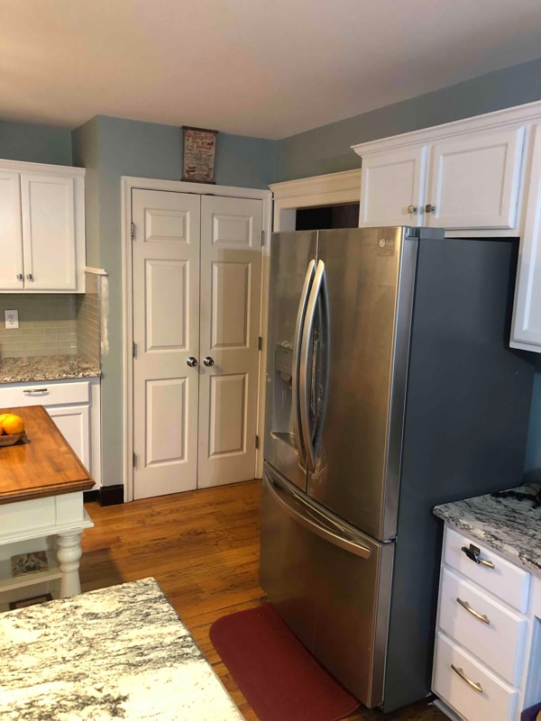 Building Photo - 17292 Magic Mountain Dr
