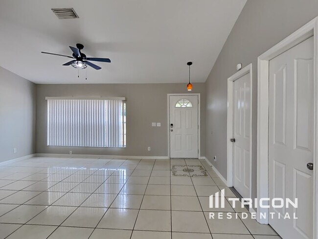 Foto del edificio - 3196 Circleville St