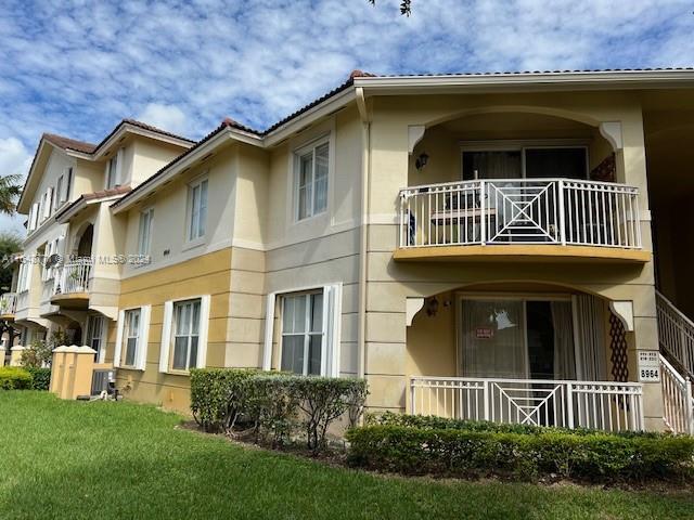 Building Photo - 8964 W Flagler St