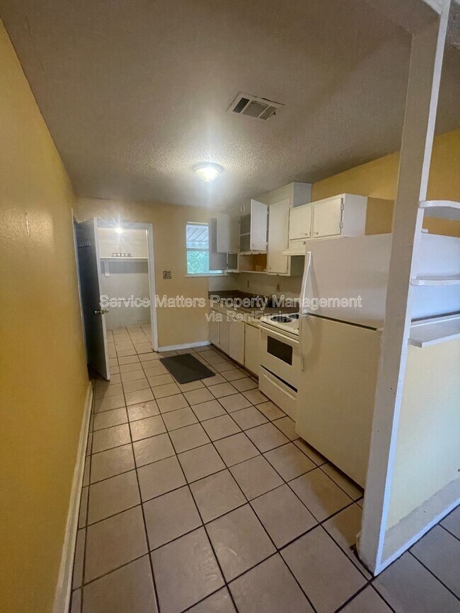 Foto del edificio - 2603 W Belmont St