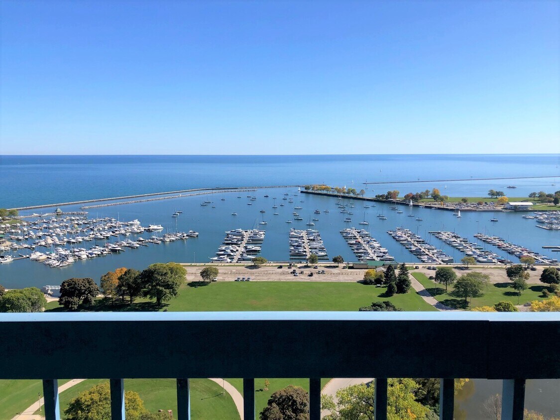 1660 N Prospect Ave, Milwaukee, WI 53202 Condo for Rent in Milwaukee