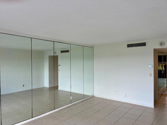 Foto del edificio - 2600 N Flagler Dr