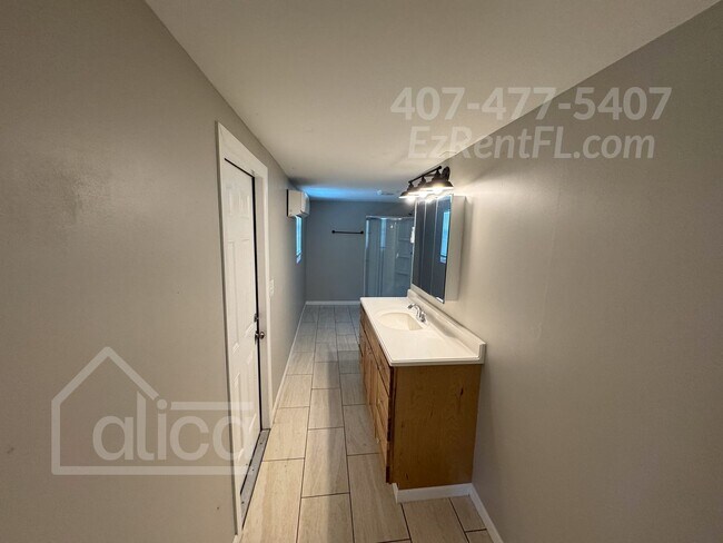 Foto del edificio - Coming Soon – Bright & Spacious 3-Bedroom ...