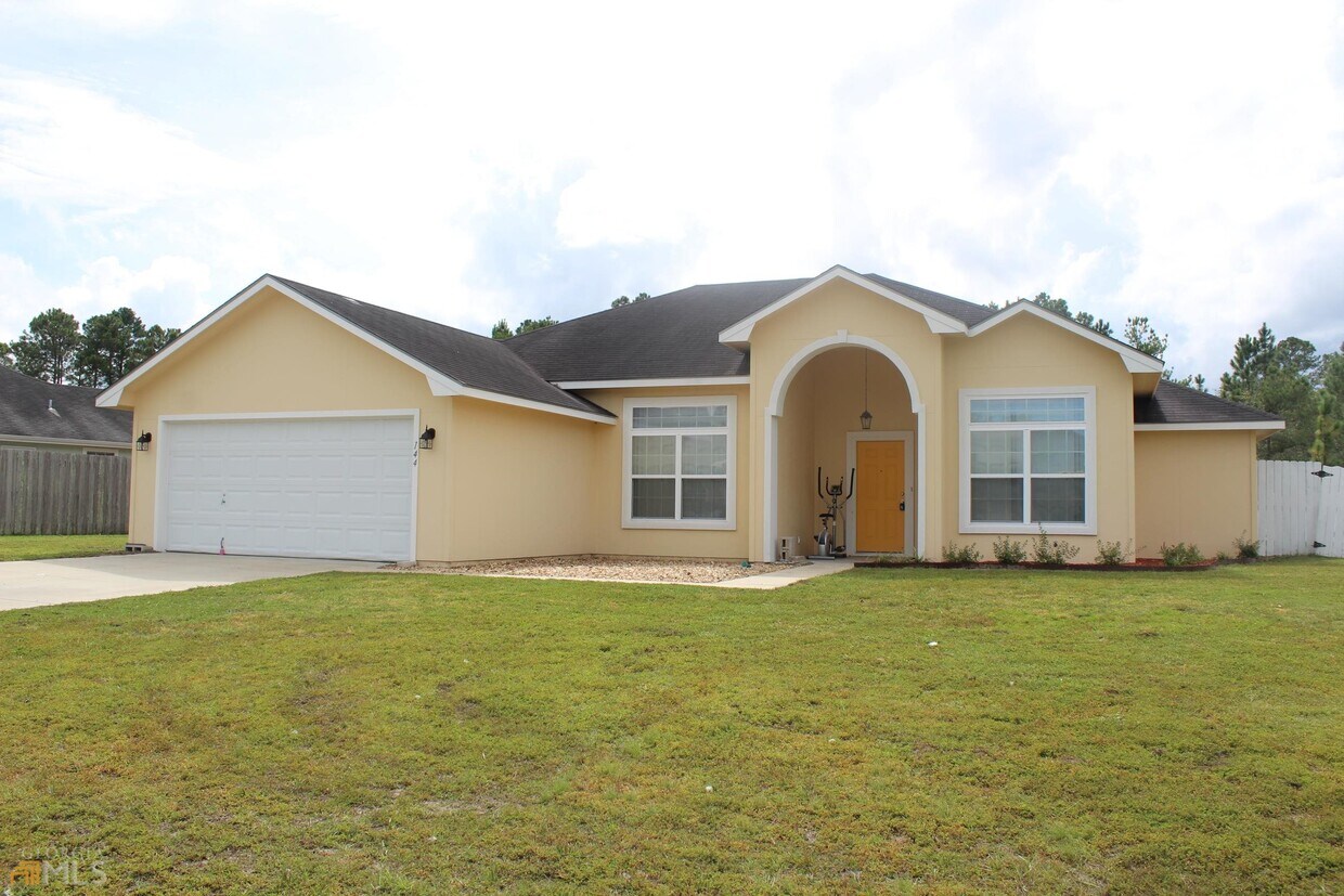 Primary Photo - 144 Camellia Dr