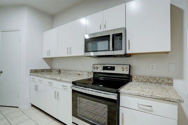 Foto del edificio - 11103 Almond Grove