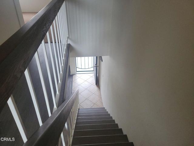 Foto del edificio - 225 S Ventura Rd