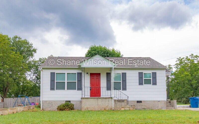 Primary Photo - 709 Indian Ave