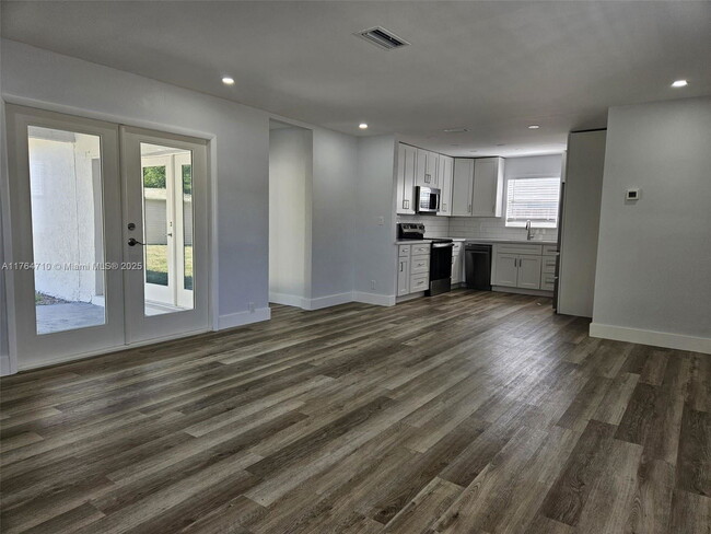 Foto del edificio - 4308 Monroe St