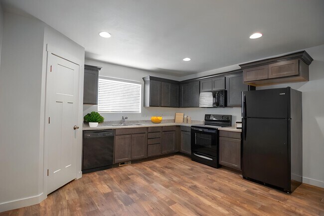 Foto del edificio - Beautiful 3-Story Payton in Nampa! Now Lea...