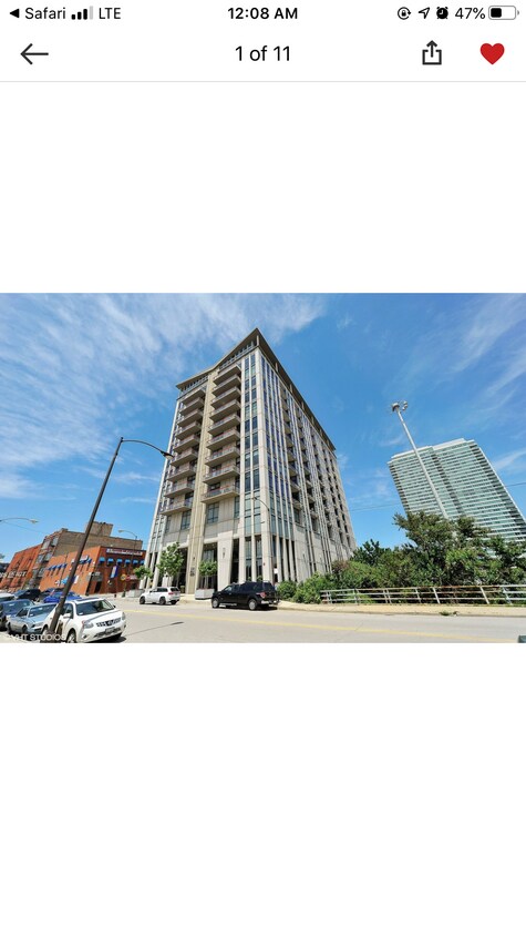 Primary Photo - 740 W Fulton St