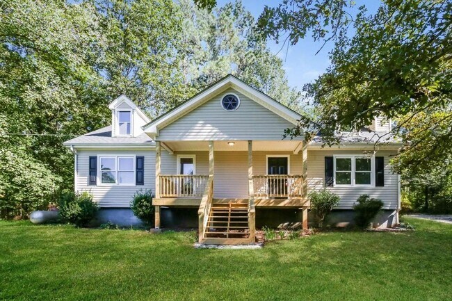 Building Photo - 4490 Sewell Rd