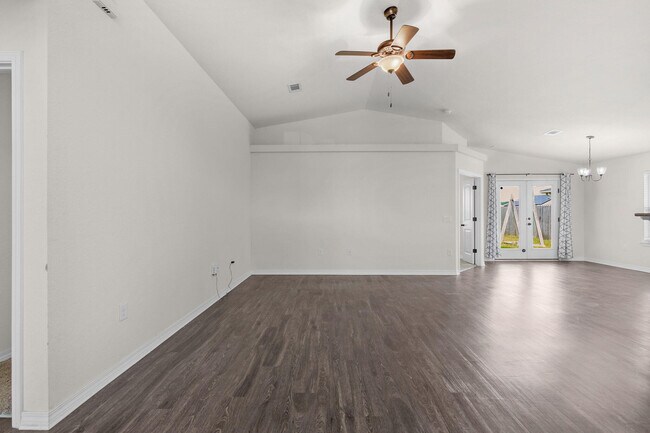 Foto del edificio - 4395 Thistle Pine Ct
