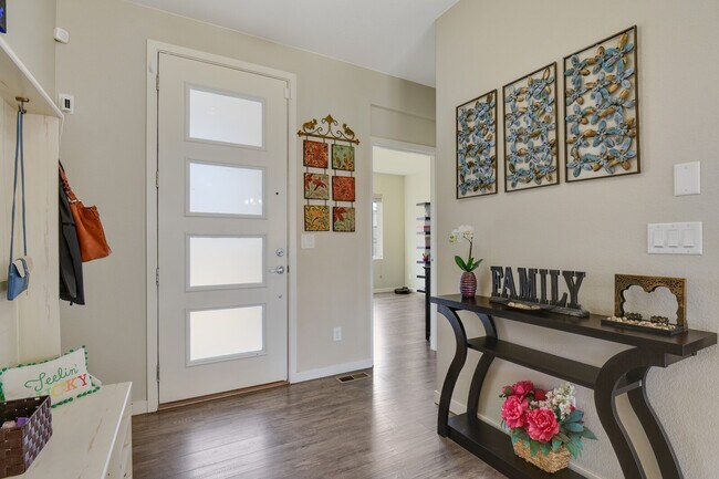 Foto del edificio - 14055 Touchstone St