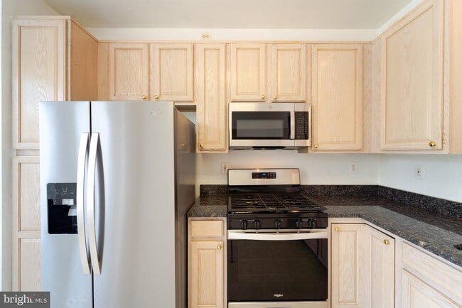 Building Photo - 15154 Brazil Cir
