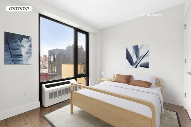 Foto del edificio - 399 E 8th St