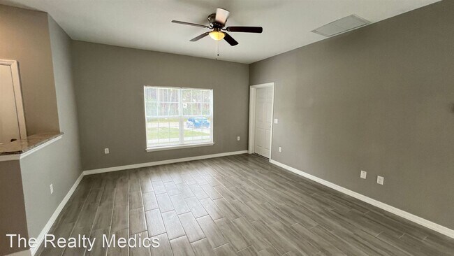 Building Photo - 3 br, 2 bath House - 834 Peyton Ave SW