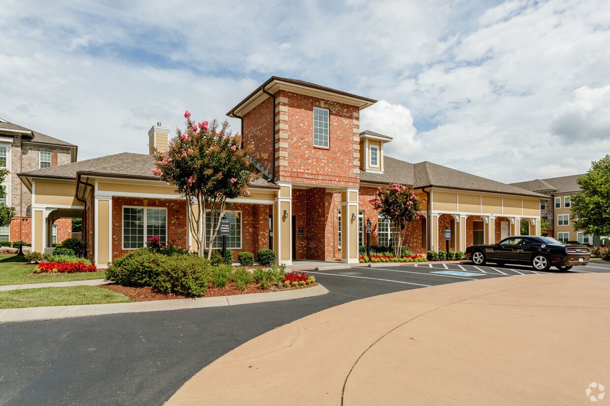 Cantare at Indian Lake Village Apartments Hendersonville, TN