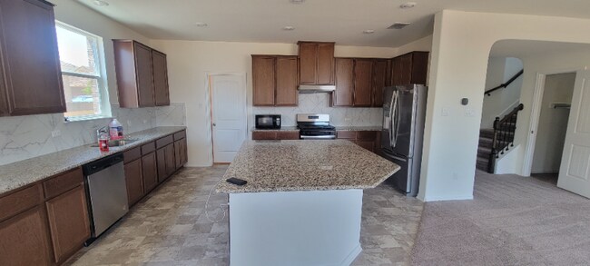 Foto del edificio - 4421 Venticano Pl