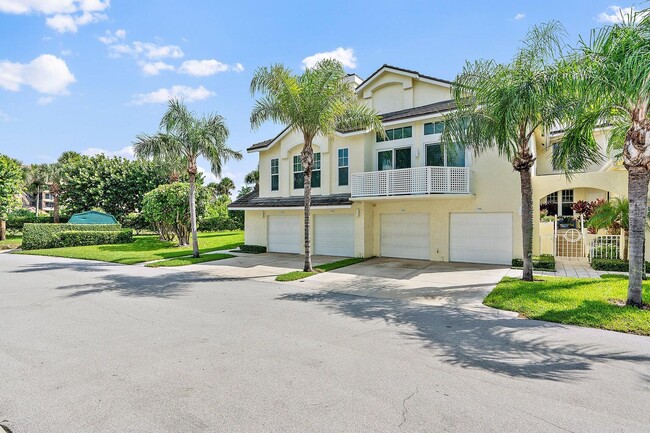 Building Photo - 705 Mainsail Cir