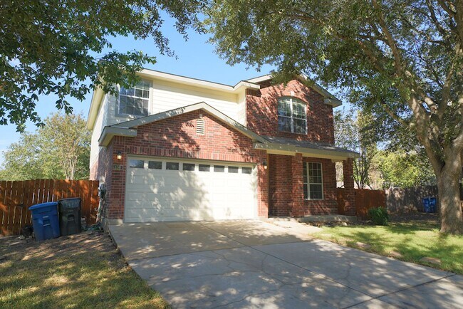 Foto del edificio - Beautiful Cibolo Home on a Large Cul-De-Sac Lot! Realtor Commission: $500