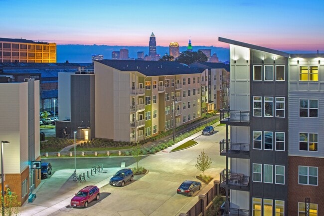 The Edison at Gordon Square_Exteriors-8389 - Edison at Gordon Square Apartments