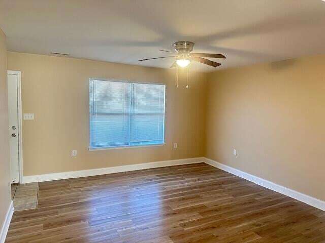 Building Photo - 1615 Manchester Trail NE