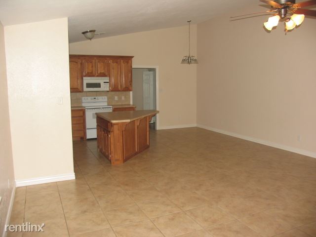 Foto del edificio - 1306 SW B Ave