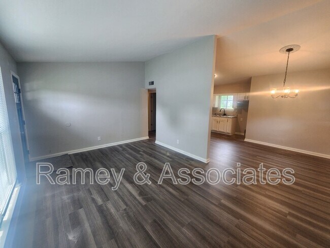 Building Photo - 13217 Forge Cir