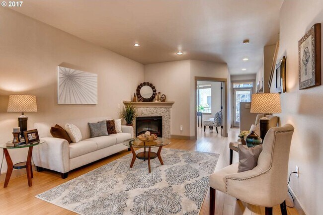 Foto del edificio - 1916 NE 49th Way