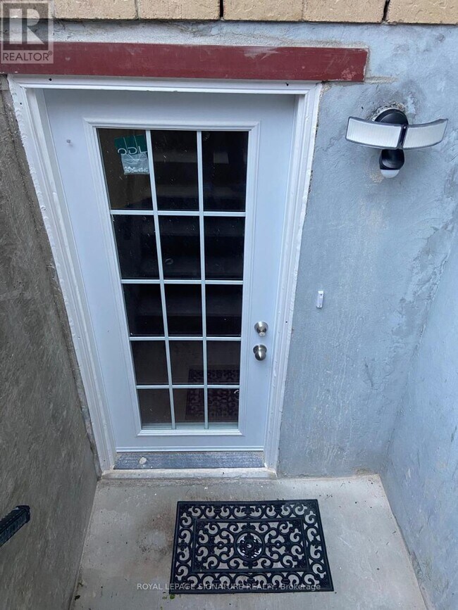 Building Photo - 3163 Galbraith Dr