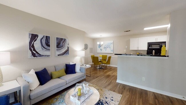 Building Photo - Montclair Apartments