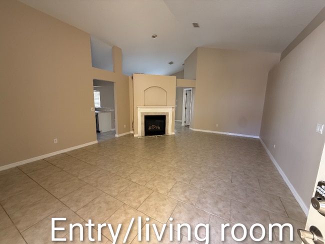 Photo - 908 Troon Cir House