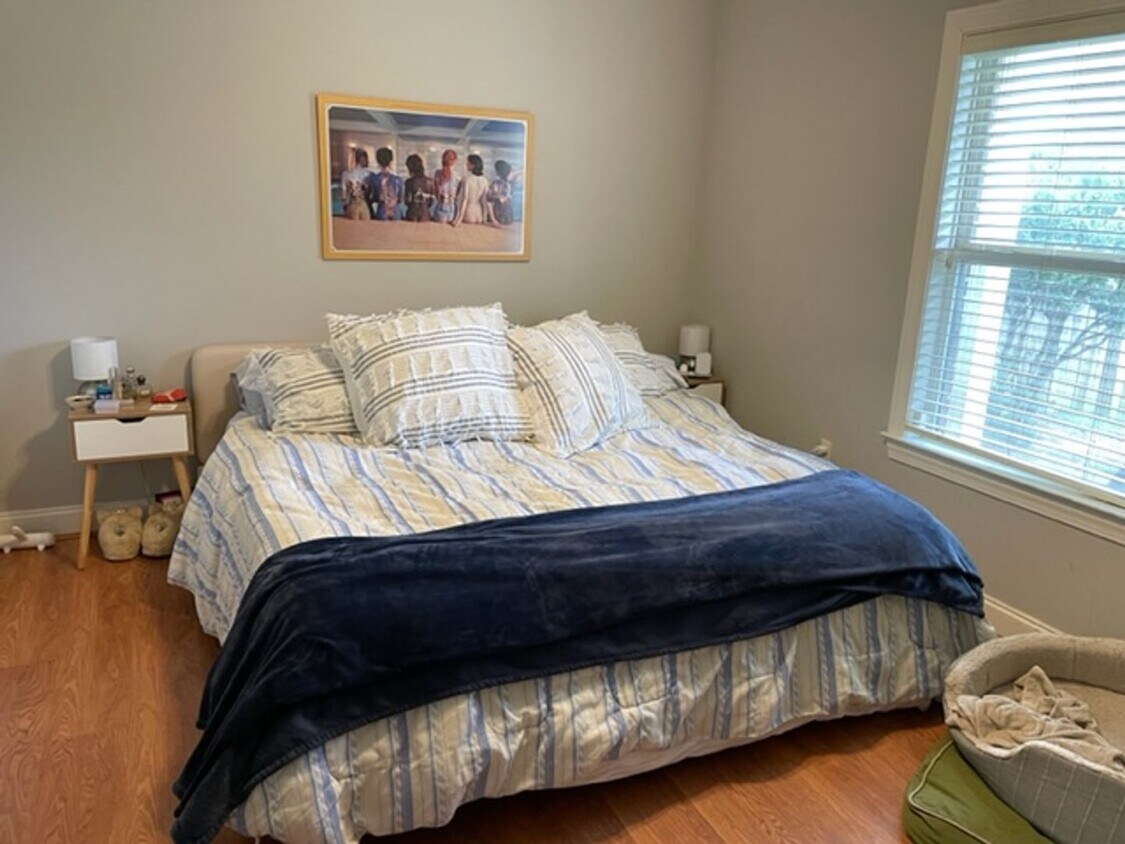 Primary Photo - Great 3 BR 3.5 BA in Aspen Ridge.