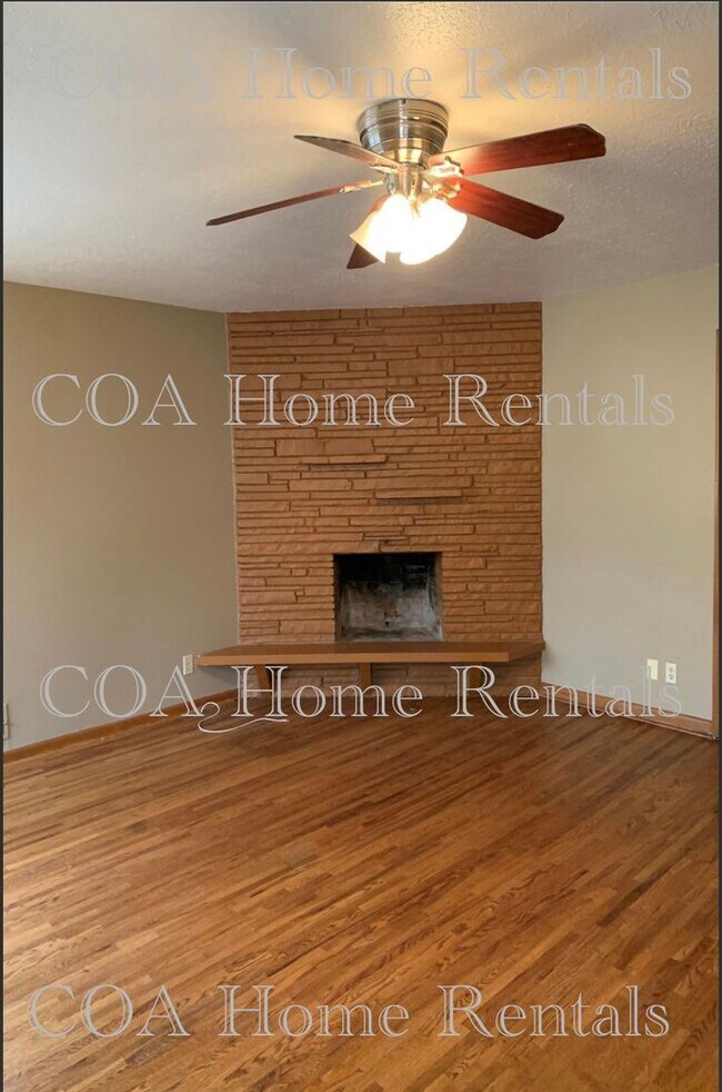 Foto del edificio - East side of Wichita