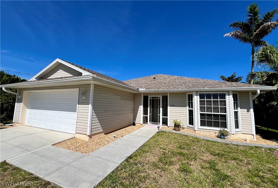 Primary Photo - 4231 SW 20th Ave