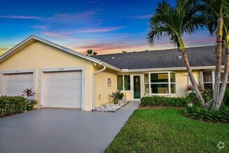 Building Photo - 10808 SE Sea Pines Cir