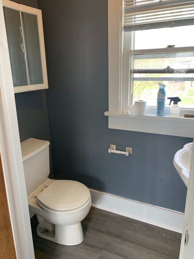 Foto del edificio - 704 S Depeyster St