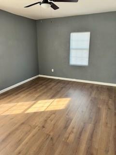 Building Photo - 317 Meander St