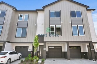 Building Photo - 16124 Cascadian Way