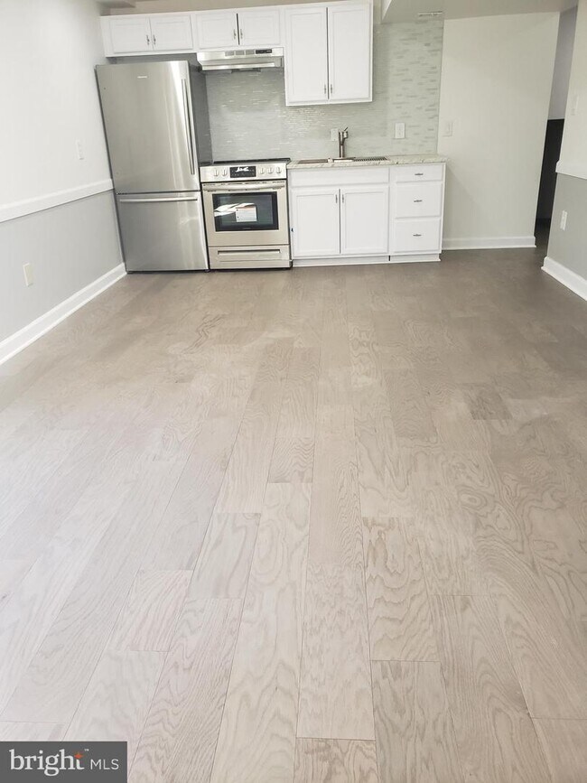 Foto del edificio - 15003 Plum Tree Way