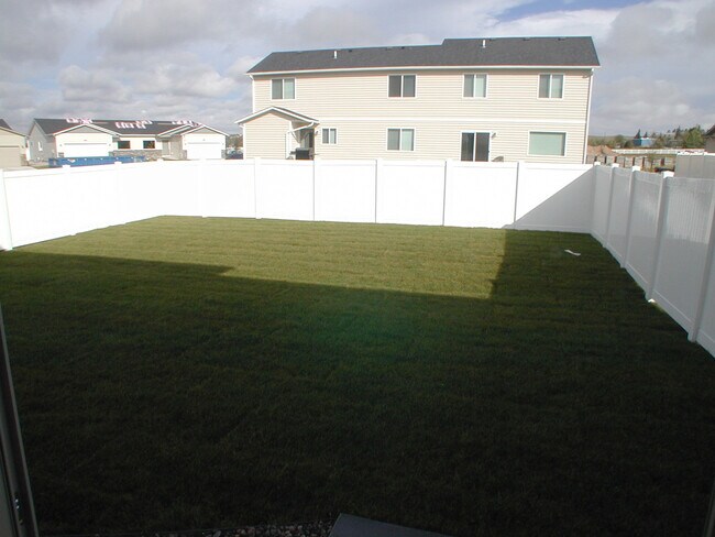 Foto del edificio - House For Lease
