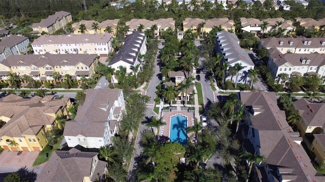 Building Photo - 127 Seagrape Dr