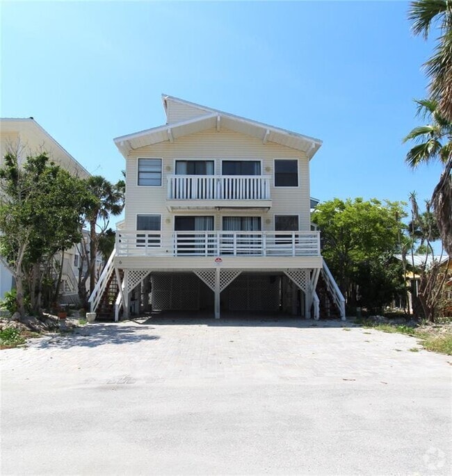 Building Photo - 60 Beachcomber Ln